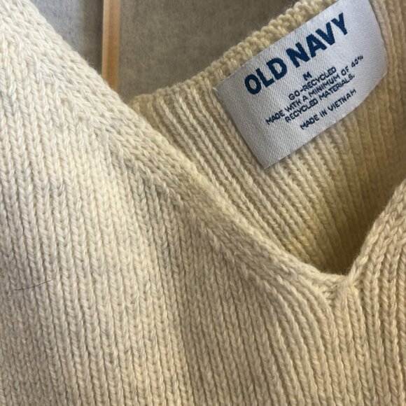 Old Navy Cream/Ivory Heather Oatmeal V-Neck Thick Rib-Knit Sweater Tank Size Med - Picture 3 of 10